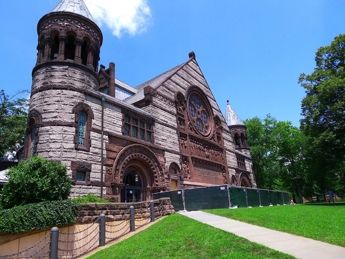The Romanesque stonework of Alexander Hall